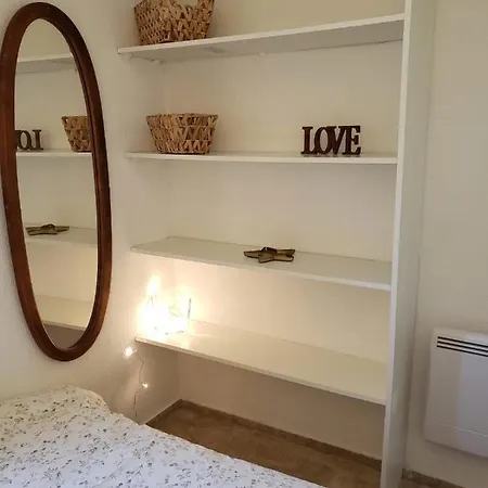 Apartment T2 Six-fours Chez Anne Et Ollivier
